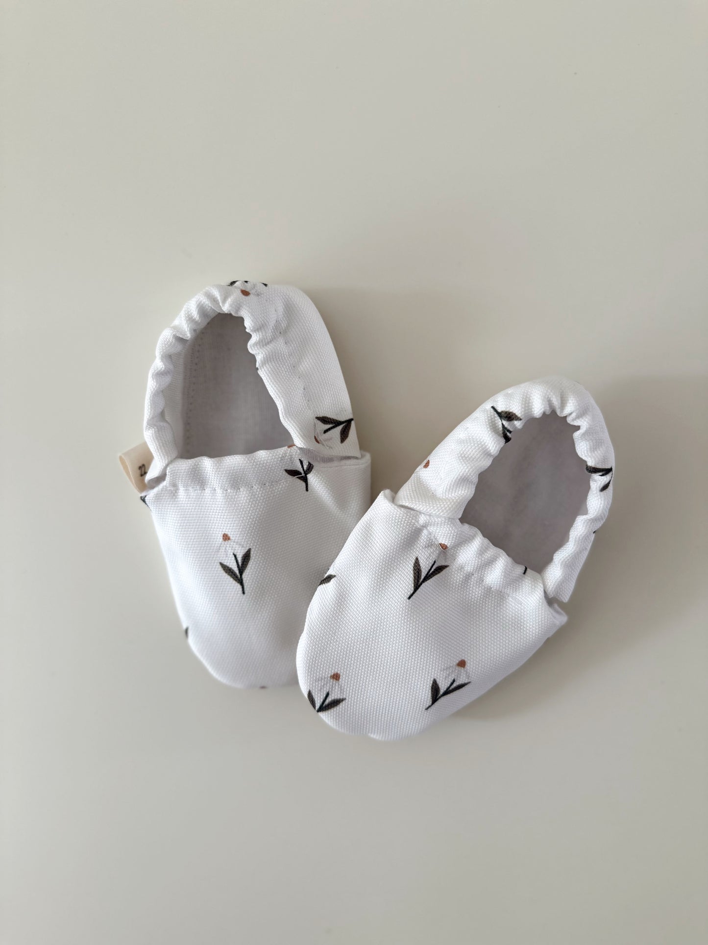 Krabbelschuhe Blümchen