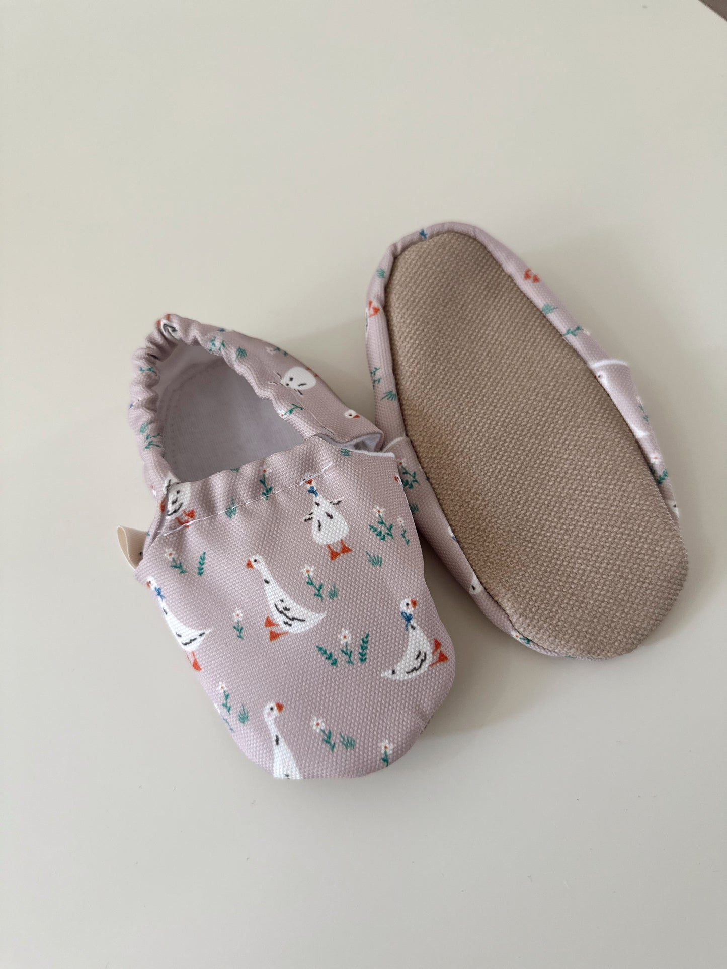 Krabbelschuhe Gänschen