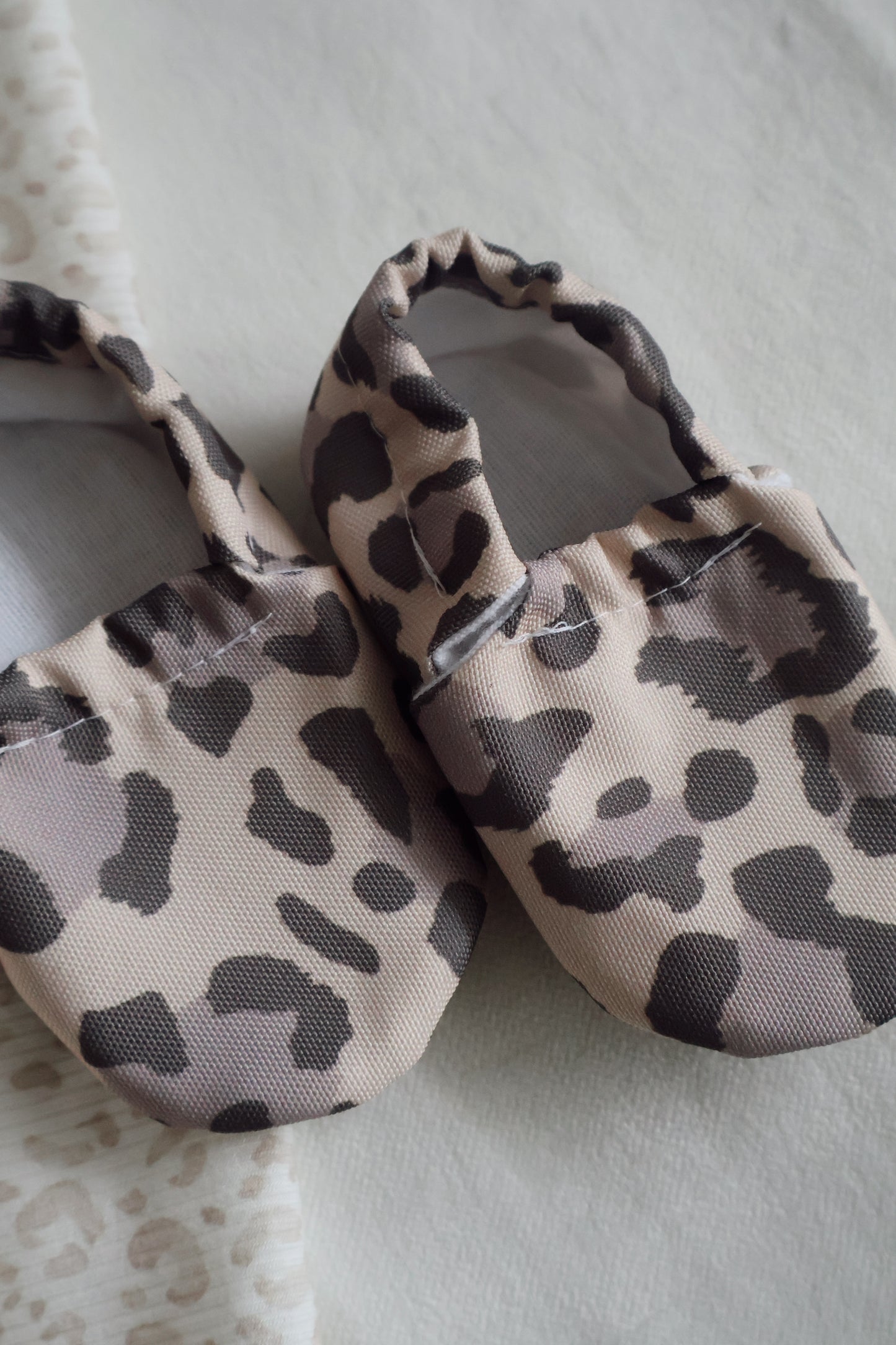 Krabbelschuhe Leo