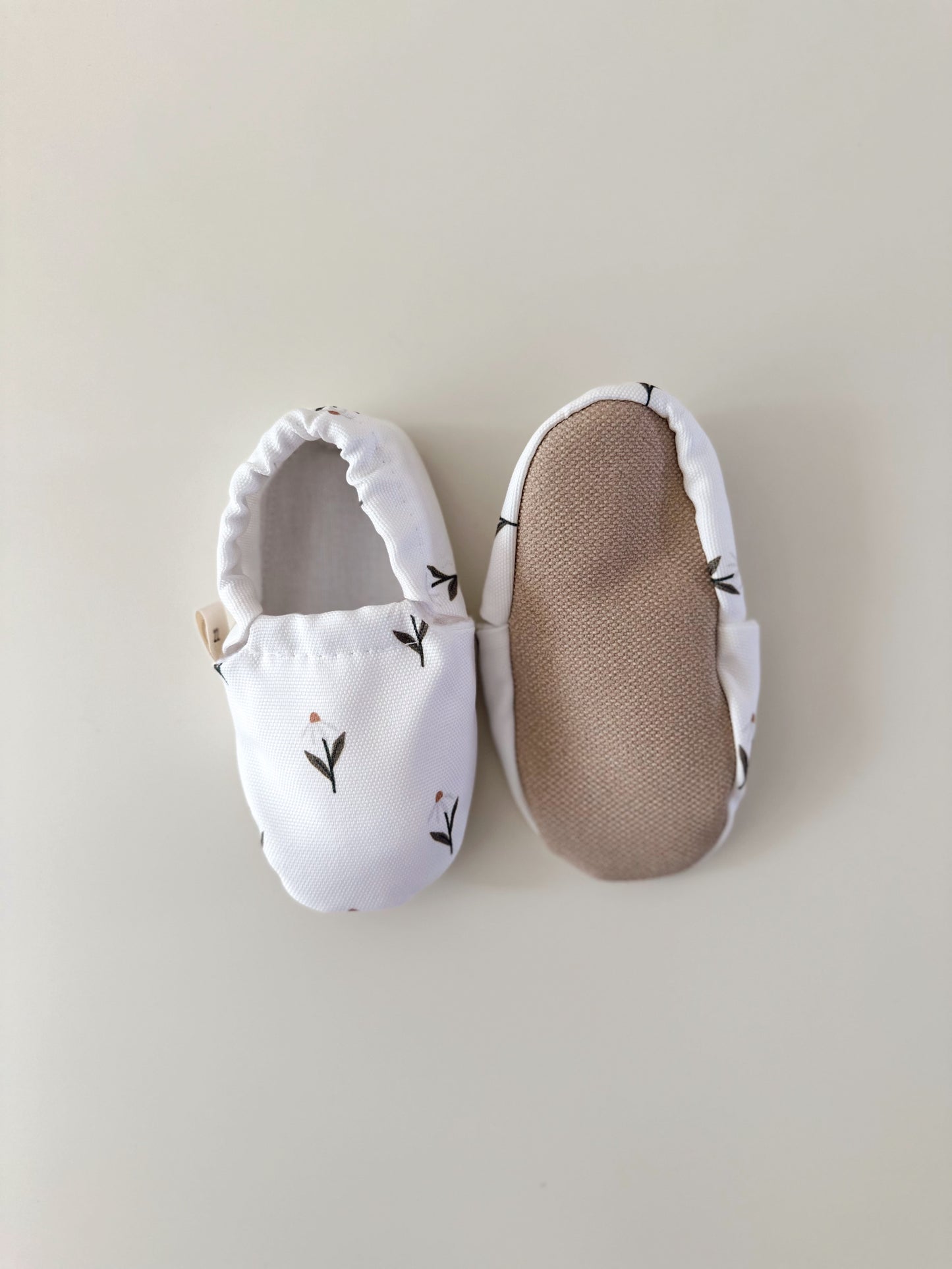 Krabbelschuhe Blümchen