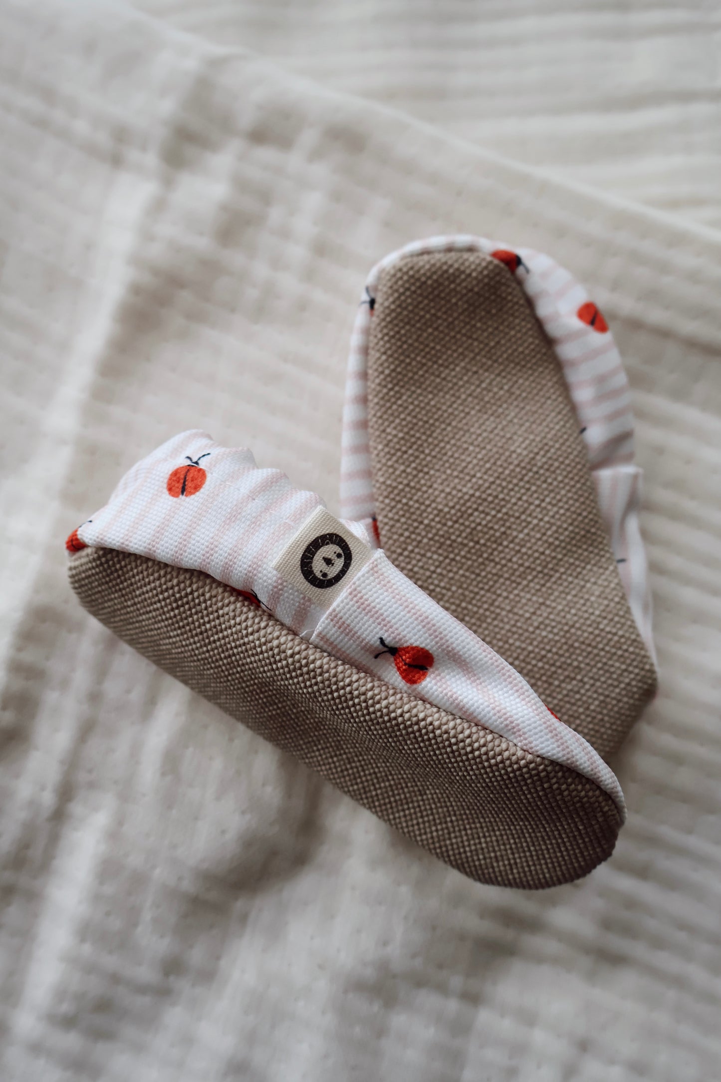 Krabbelschuhe Ladybug