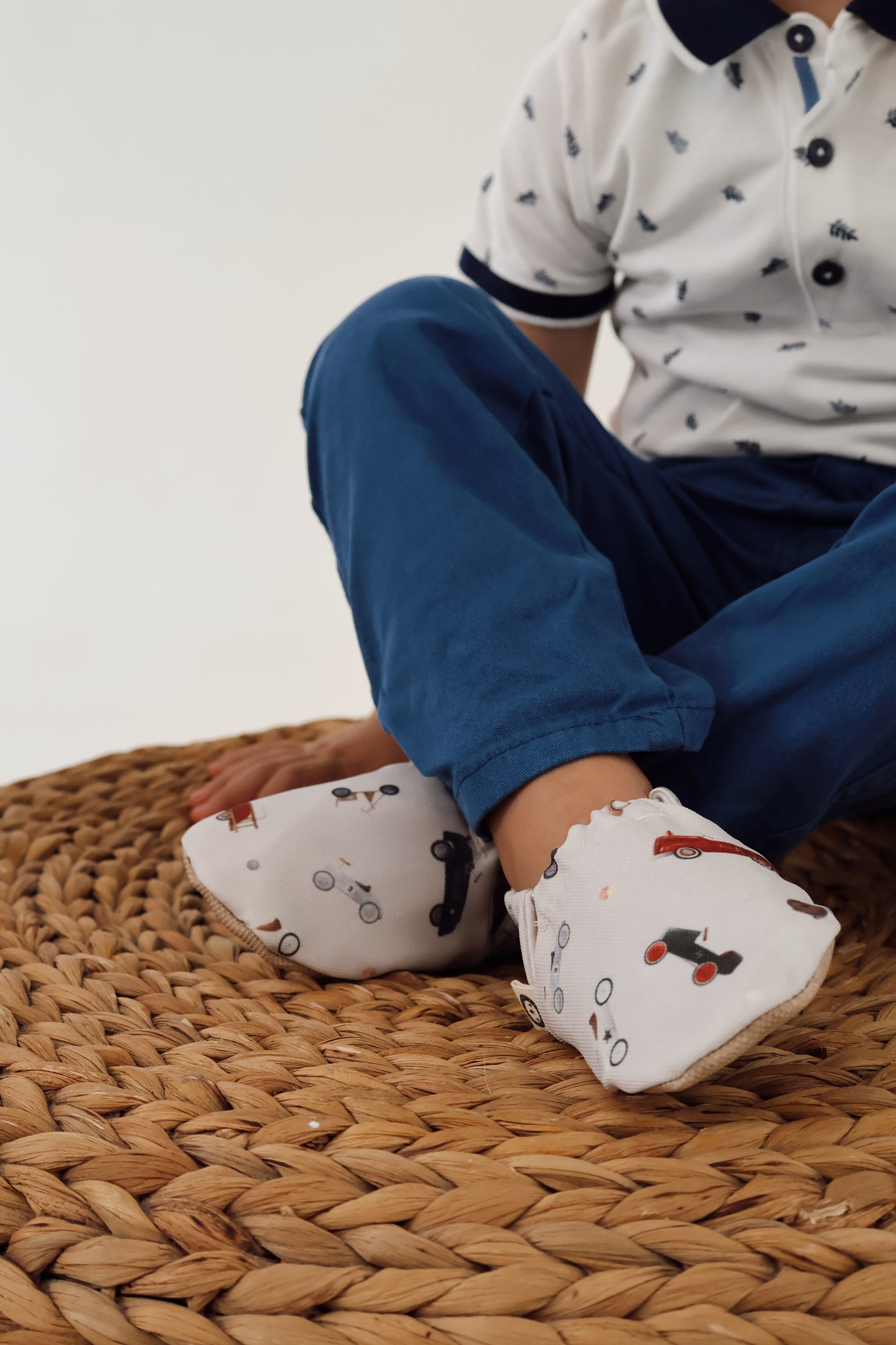 Krabbelschuhe Retro Car